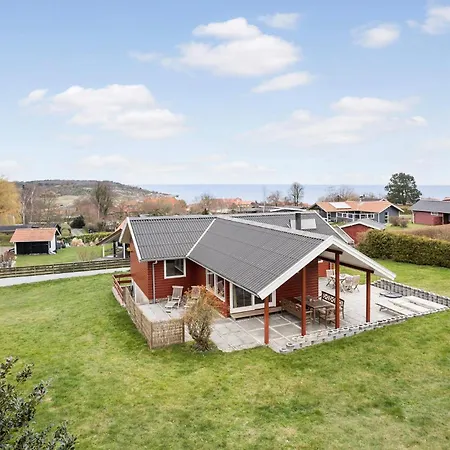 Holiday home 3 Bedroom Amazing In Allinge-Sandvig